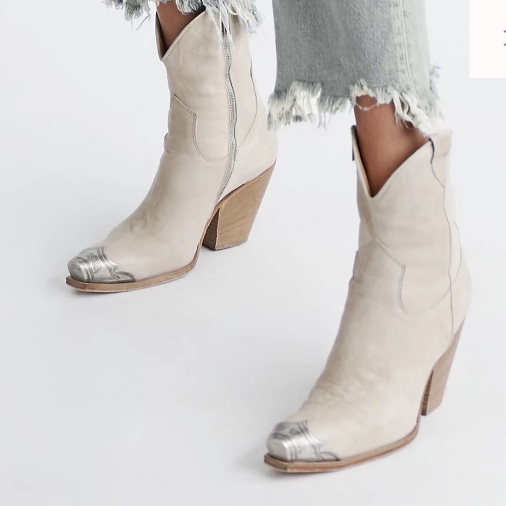 Free People Brayden Western Boots - Cream